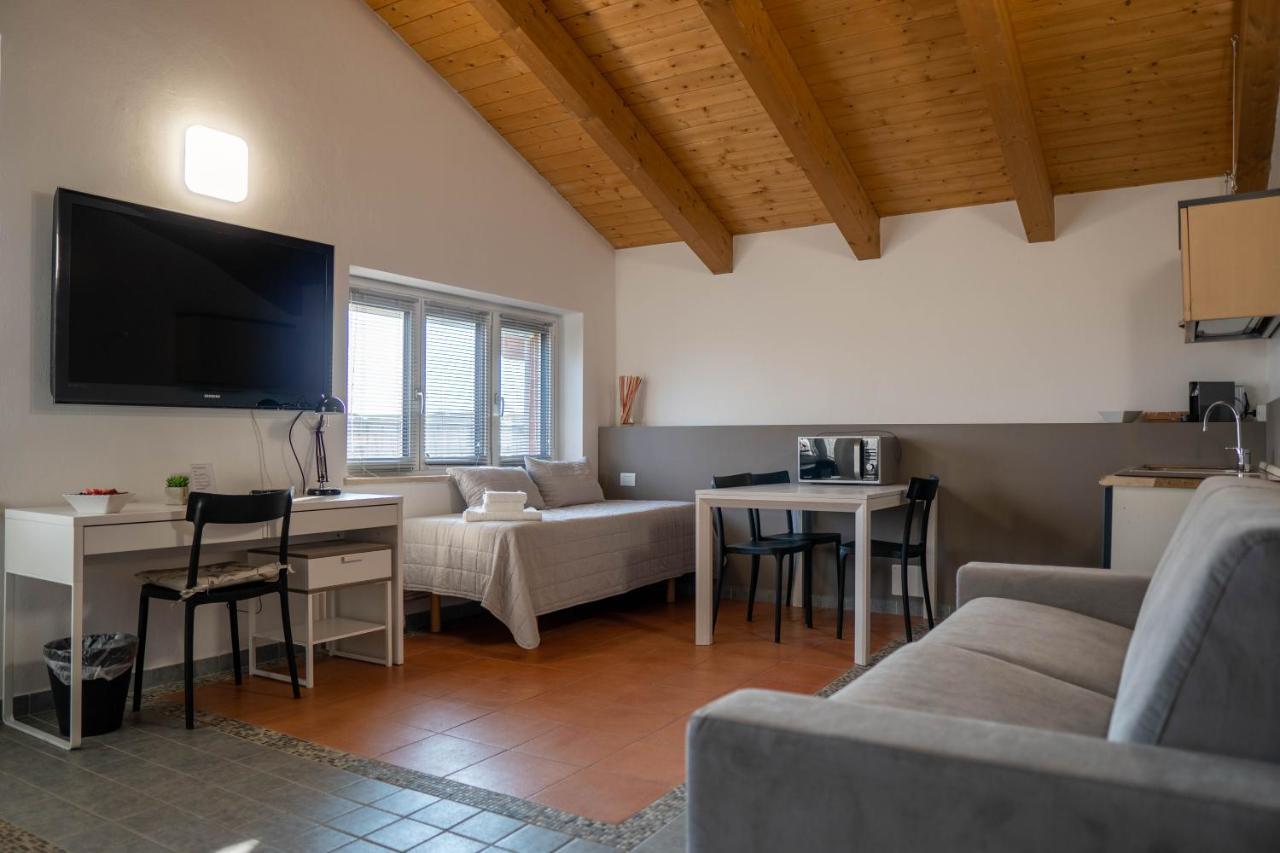 Residence Le Palme Torrazza Piemonte ภายนอก รูปภาพ