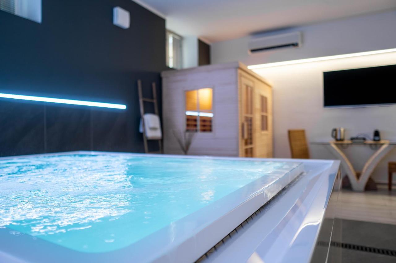 Residence Le Palme Torrazza Piemonte ภายนอก รูปภาพ
