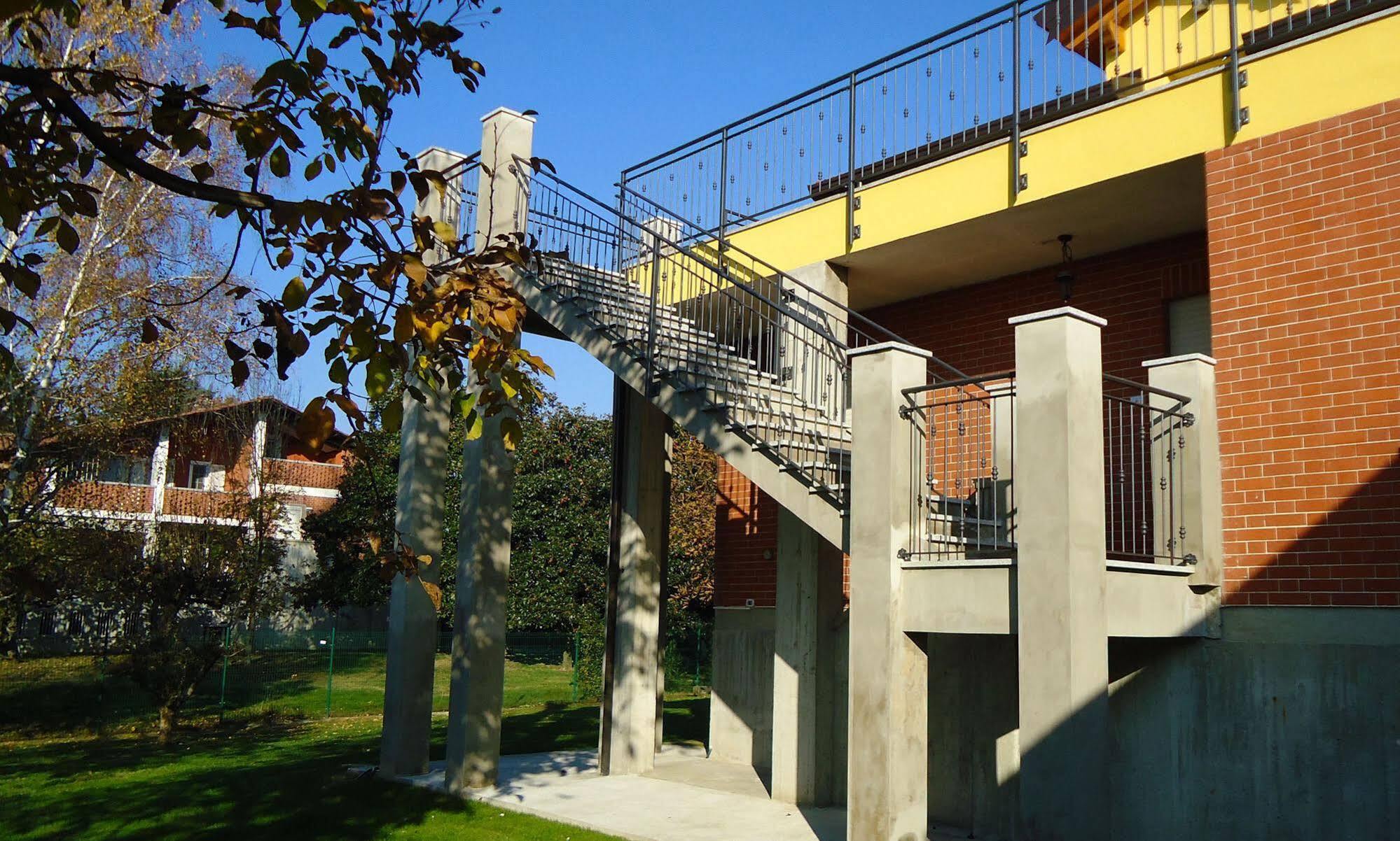 Residence Le Palme Torrazza Piemonte ภายนอก รูปภาพ
